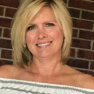 Meet your Posher, Kelli